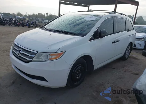 2013 Honda Odyssey Lx z USA, uszkodzony, nr VIN 5FNRL5H26DB082759